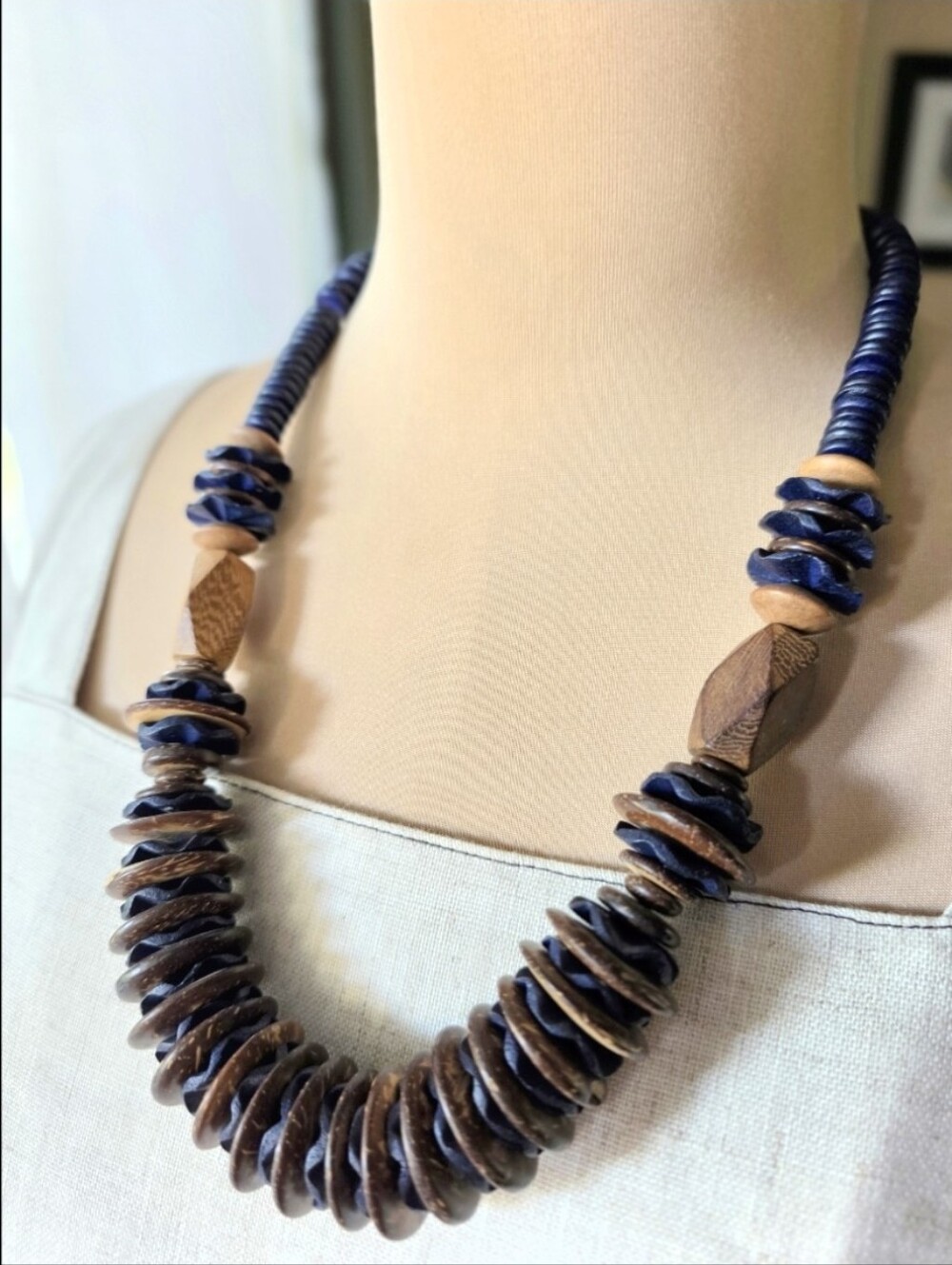 Vintage Chunky‎ Wood Disc Necklace Navy Blue Artisan Boho Statement Jewelry 24"